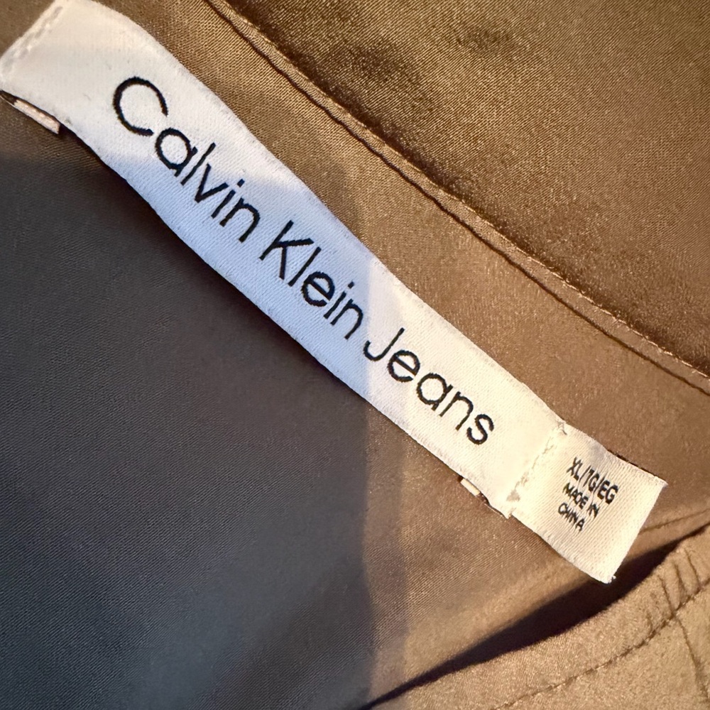 Calvin Klein Jeans Olive Button-Down Shirt - Picture 5 of 10